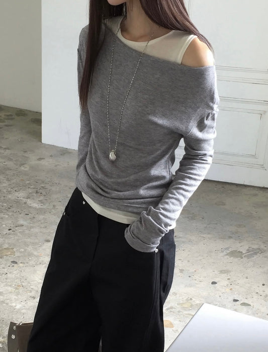 Hug Off-Shoulder Tee