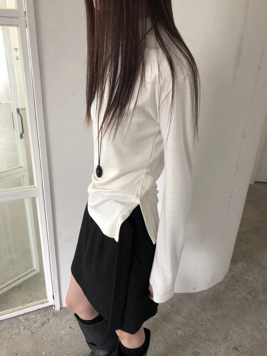 Side Cut Turtle Neck