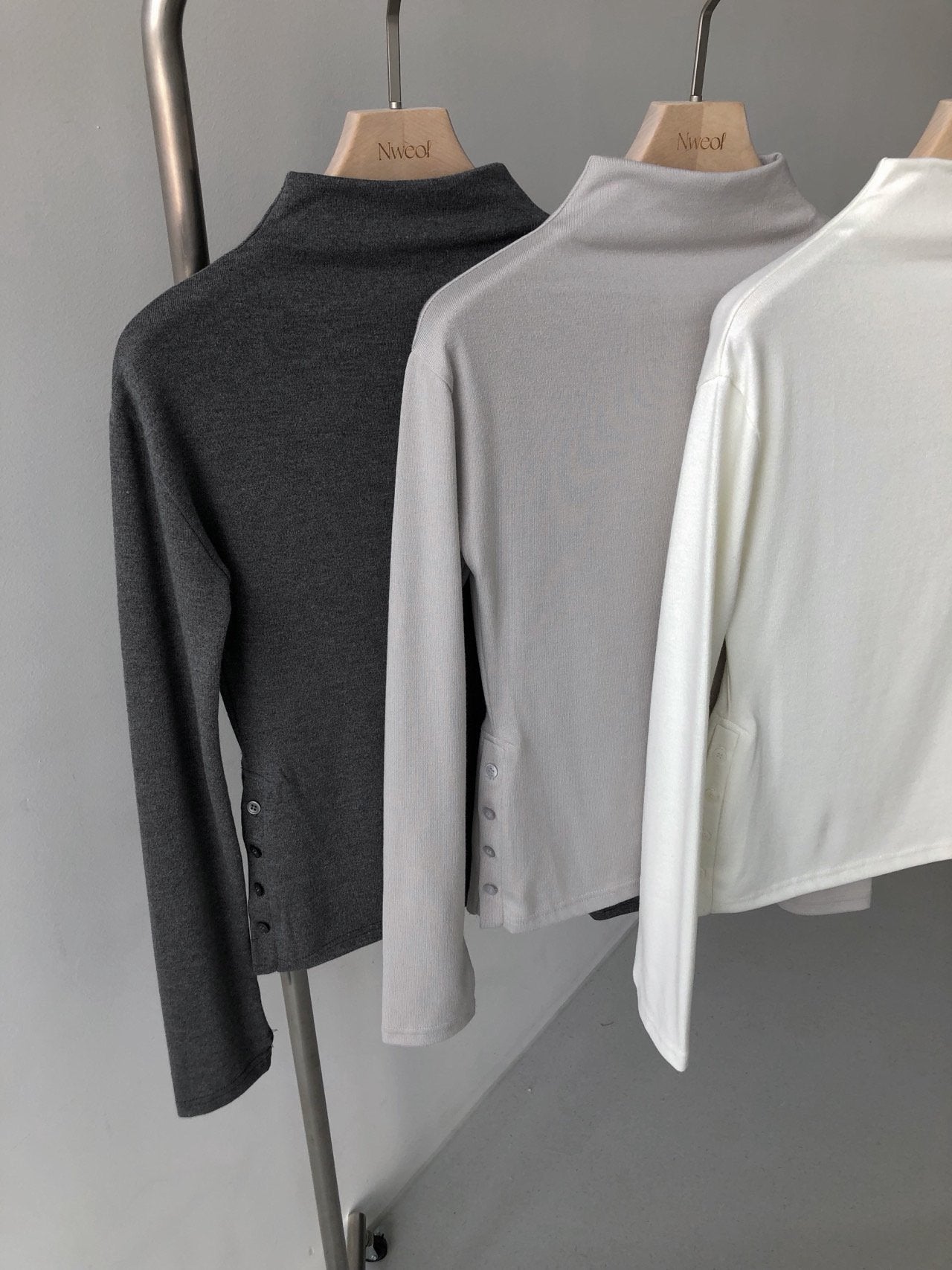 Side Cut Turtle Neck